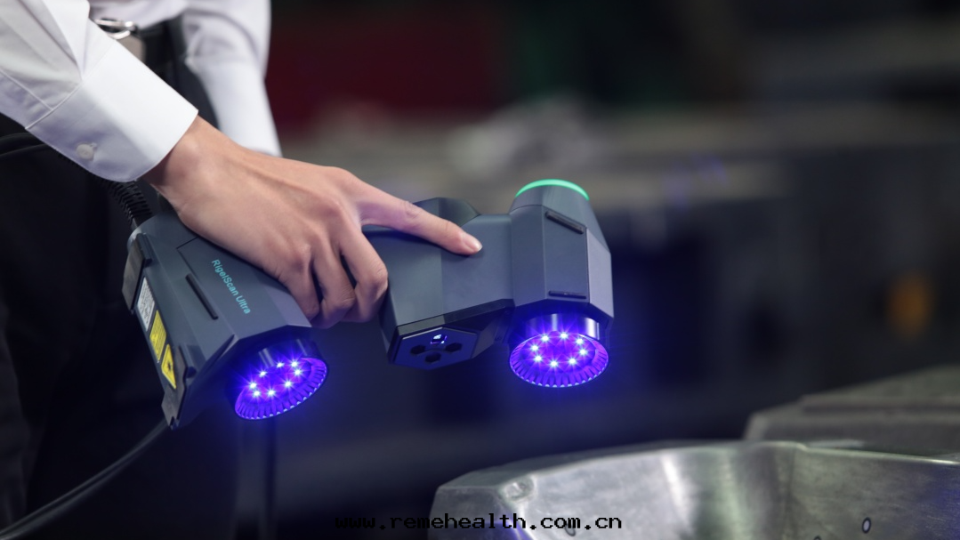 方(fāng)案(àn)優勢 01三(sān)維激光(guāng)掃描.png