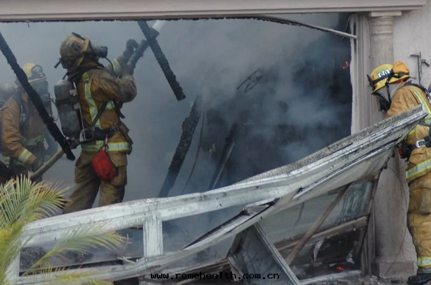 大(dà)空(kōng)間(jiān)三(sān)維掃描在(zài)建築消防火(huǒ)災中(zhōng)的(de)應(yìng)用(yòng).png 大(dà)空(kōng)間(jiān)三(sān)維掃描在(zài)建築消防火(huǒ)災中(zhōng)的(de)應(yìng)用(yòng).png