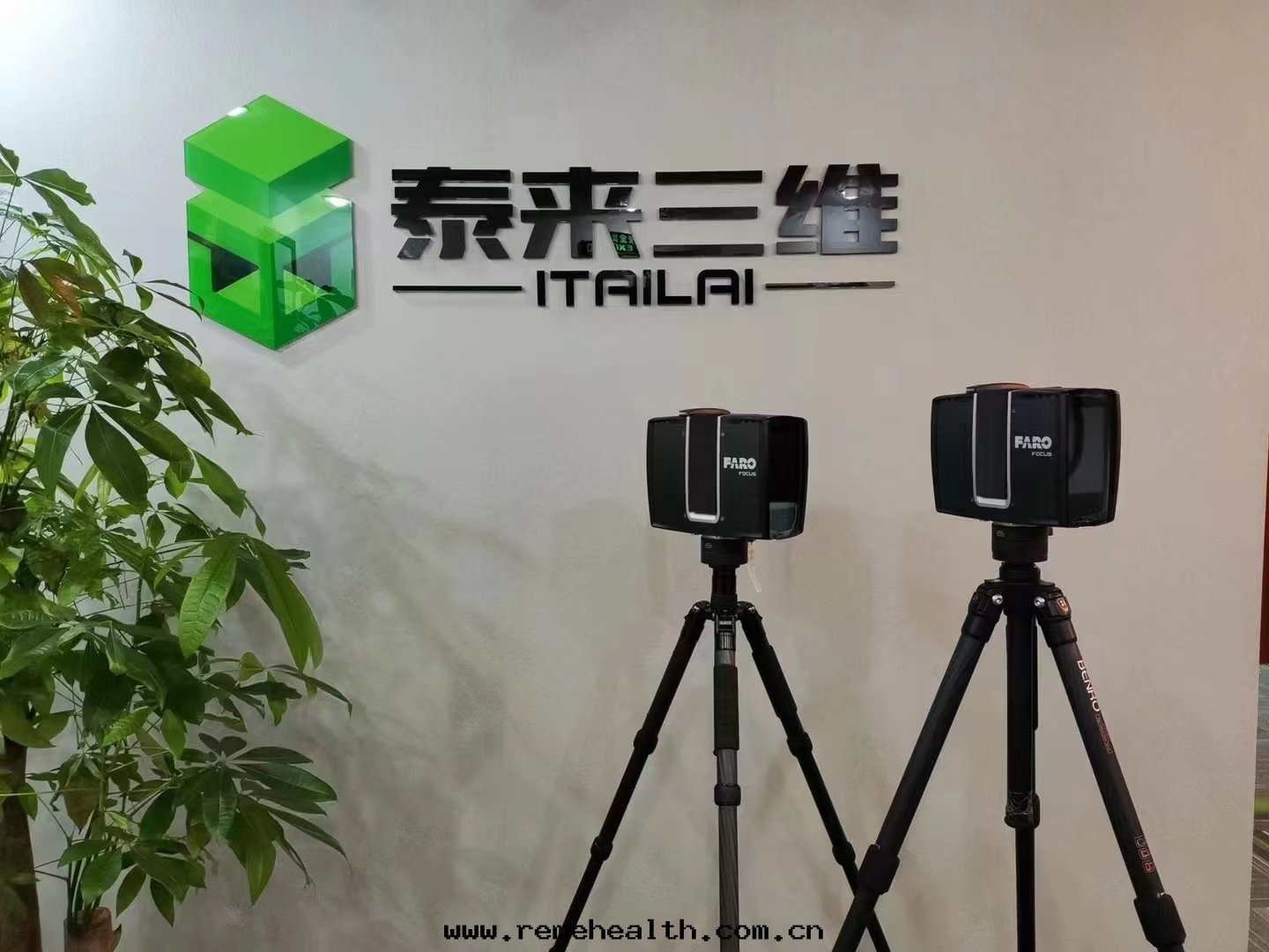 1702371975198983.jpg 1702371975198983.jpg